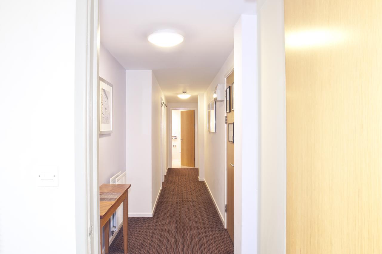 Premier Suites Newcastle Exterior photo